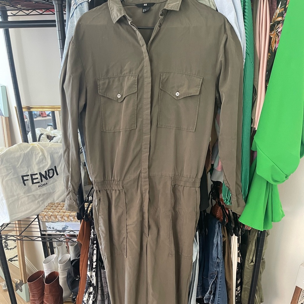 H&M olive green utility jumper